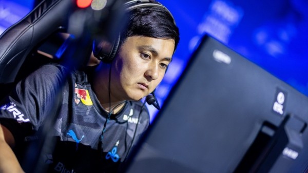 Outsiders прошла в стадию «Легенд» IEM Rio Major 2022 Outsiders прошла в стадию «Легенд» IEM Rio Major 2022