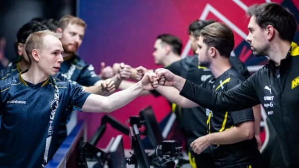 Украинская команда NaVi по CS:GO стала третьей по популярности в 2022 году Украинская команда NaVi по CS:GO стала третьей по популярности в 2022 году