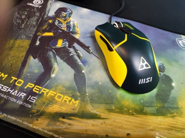 Обзор и тест игрового ноутбука MSI Crosshair 15 Rainbow Six Extraction Edition - B12U Обзор и тест игрового ноутбука MSI Crosshair 15 Rainbow Six Extraction Edition - B12U
