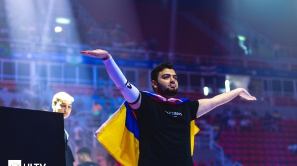 Российская Outsiders сыграет в финале IEM Rio Major 2022