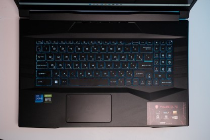 Фотообзор ноутбука MSI Pulse GL76