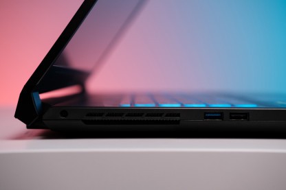 Фотообзор ноутбука MSI Pulse GL76