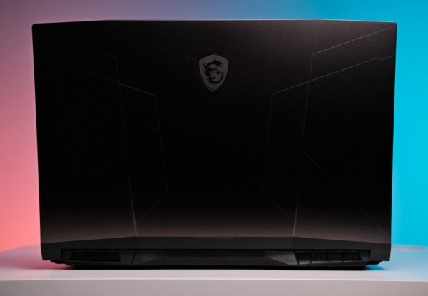 Фотообзор ноутбука MSI Pulse GL76