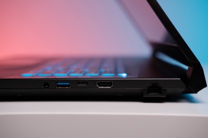 Фотообзор ноутбука MSI Pulse GL76