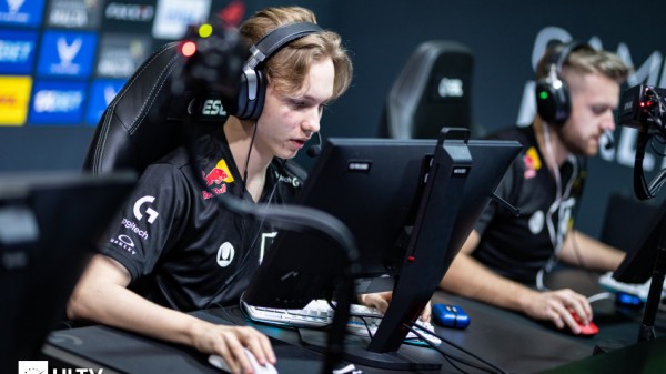 Outsiders и G2 c россиянином покинули ESL Pro League по CS:GO