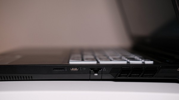 Обзор и тест игрового ноутбука Ardor Gaming Neo G17-I7ND210 Обзор и тест игрового ноутбука Ardor Gaming Neo G17-I7ND210