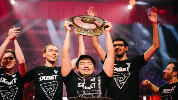 Аегис найден: победители The International 2022 узнали о судьбе своей награды Аегис найден: победители The International 2022 узнали о судьбе своей награды